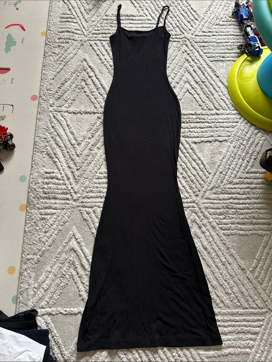 SKIMS Dresses & Skirts - Skims Black Slim Slip Maxi Dress - Women's Elegant Bodycon